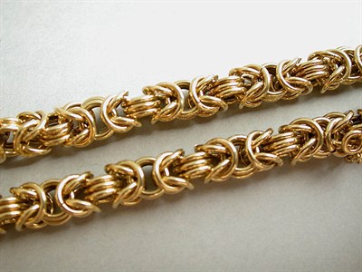Lot 118 - Gold Combination Necklace and Bracelets