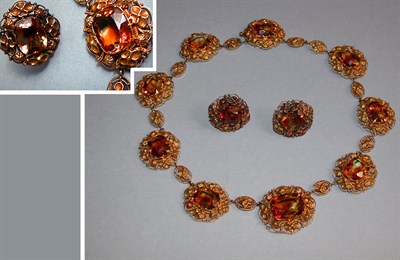Lot 288 - Antique Style Citrine Necklace and Earclip Set