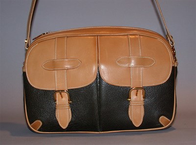 Lot 823 - Gucci Tackle Shoulder Bag