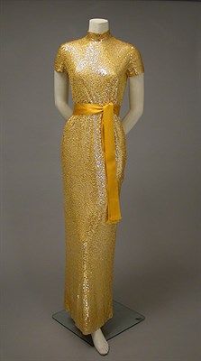 Lot 585 - Norell T-Shirt Dress