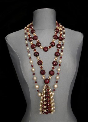 Lot 769 - French Necklaces