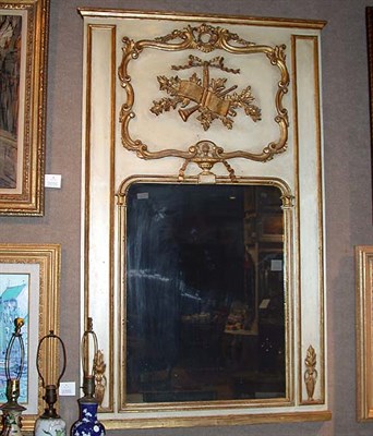 Lot 272 - Louis XV Style Painted and Parcel Gilt Mirror