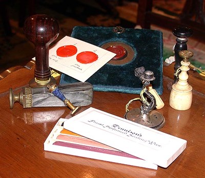 Lot 163 - Miscellaneous Group of Articles Including Seals