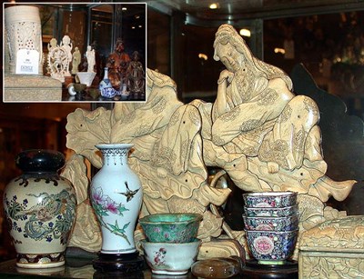 Lot 351 - Miscellaneous Group of Asian Decorative...