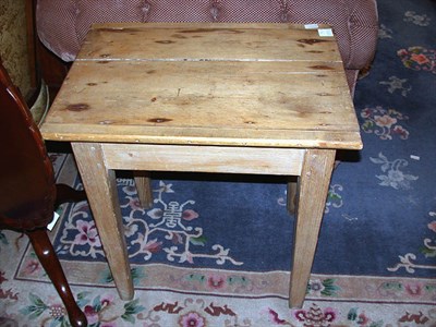 Lot 226 - American Pine Tavern Table