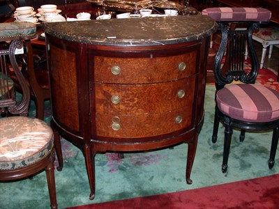 Lot 115 - Georgian Style Marble Top Burl Wood Commode