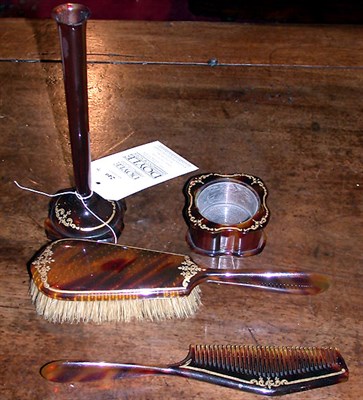 Lot 249 - Faux Tortoise Shell Seven-Piece Vanity Set