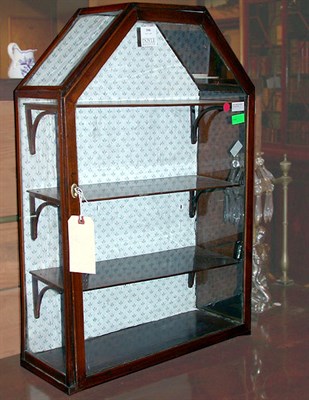Lot 590 - Edwardian Mahogany Hanging Vitrine