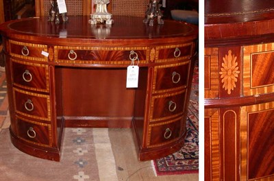 Lot 273 - Georgian Style Leather Inset Mahogany Pedestal...