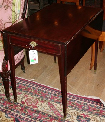 Lot 322 - George III Mahogany Pembroke Table