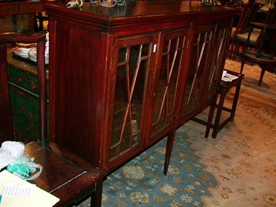 Lot 198 - Federal Style Mahogany Bookcase