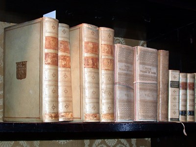Lot 490 - [BINDINGS] Group of 13 vols. bound in full...