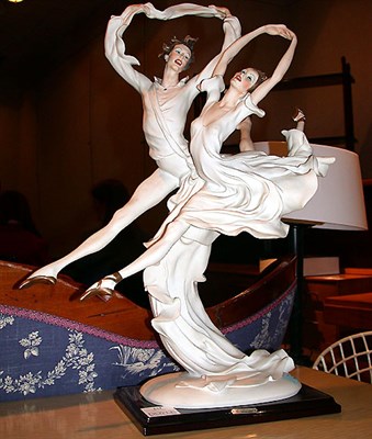 Lot 133 - Italian Porcelain Figural Group of Ballet Dancers