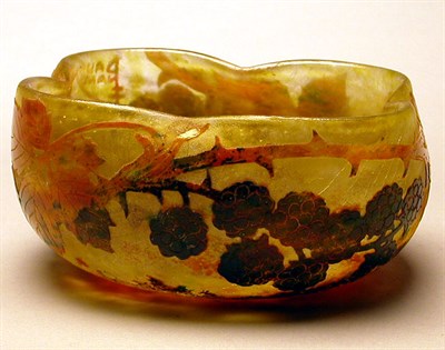 Lot 225 - Daum Nancy Cameo Glass Bowl The low round bowl...