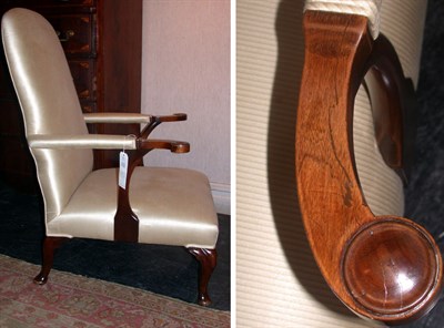 Lot 142 - Queen Anne Style Mahogany Armchair