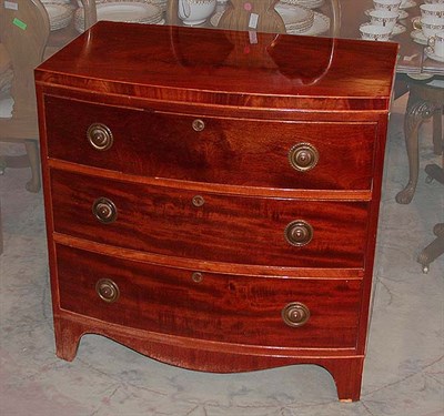 Lot 359 - Georgian Style Mahogany Bow-Front Chest of...