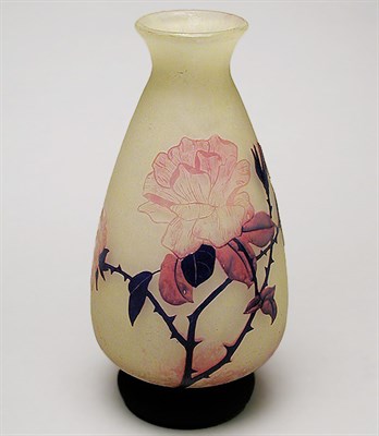 Lot 217 - Delatte Cameo Glass Vase Of teardrop form,...