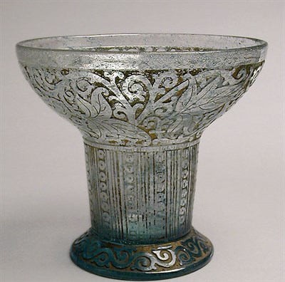 Lot 387 - Daum Nancy Cameo Glass Vase Of cylindrical...