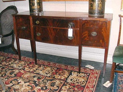 Lot 118 - Federal Style Mahogany Bow-Front Sideboard