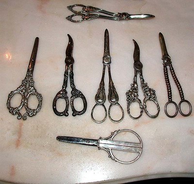 Lot 156 - Miscellaneous Group of Scissors and Grape Shears