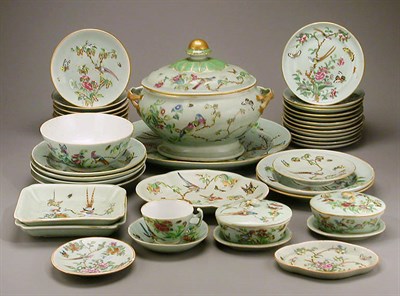 Lot 59 - CHINESE EXPORT CELADON GROUND FAMILLE ROSE...