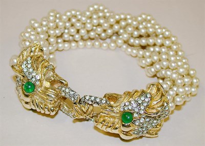 Lot 913 - Kenneth Jay Lane Pearl Bead Bracelet