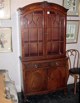 Lot 102 - Georgian Style Mahogany Bookcase