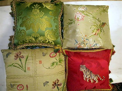 Lot 307 - Miscellaneous Group of Cushions