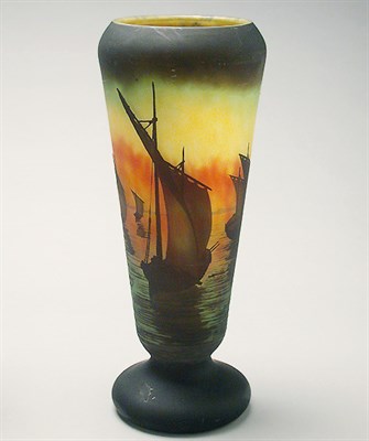 Lot 854 - Daum Nancy Cameo Glass Vase Of tapering...
