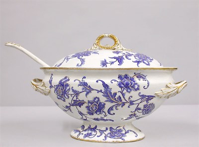 Lot 534 - Royal Worcester Blue and White Porcelain Soup...