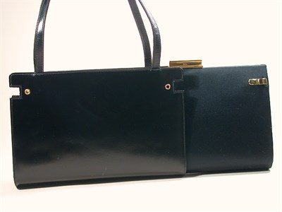 Lot 871 - Gucci Day and Night Handbag
