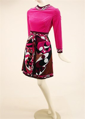 Lot 562 - Pucci Velvet Hotpants Ensemble