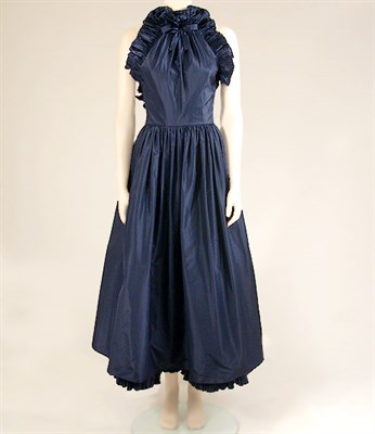 Lot 507 - Bill Blass Navy Taffeta Gown
