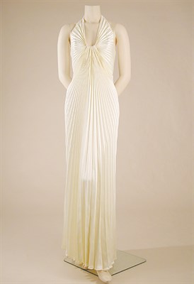 Lot 577 - Travilla Fan Pleated Gown