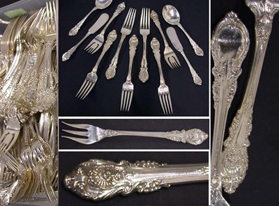 Lot 432 - Wallace Sterling Silver Flatware Service In...
