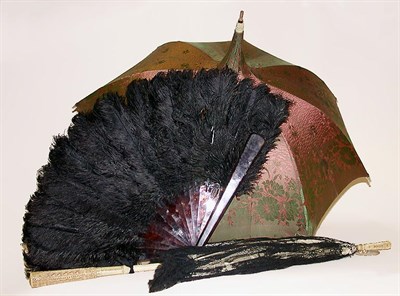 Lot 830 - Group of Ivory and Tortoise Shell Items