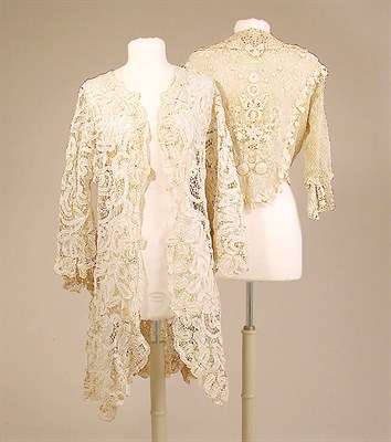 Lot 974 - Four Lace Items