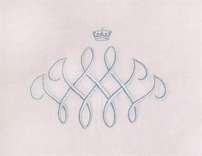Lot 988 - Set of Duchess of Windsor Porthault Linen Sheets