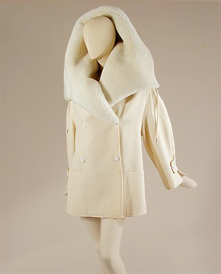 Lot 761 - Claude Montana Cream Wool Jacket