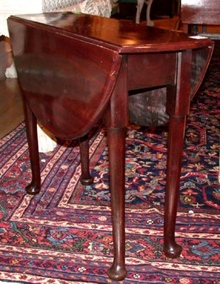 Lot 147 - George II Mahogany Drop-Leaf Table 18th...