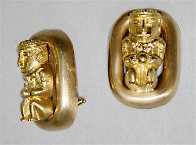 Lot 153 - Pair of Gold Figural Earclips