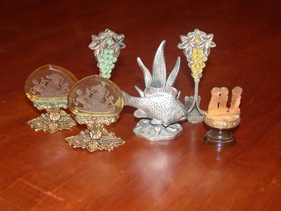 Lot 364 - Miscellaneous Group of Articles including Seals