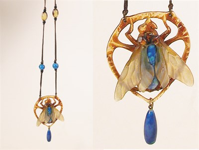 Lot 892 - Rare Elizabeth Bonte Art Nouveau Horn Necklace