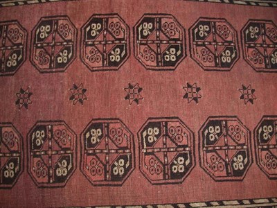 Lot 319 - Ersari Rug West Turkestan, late 19th century...