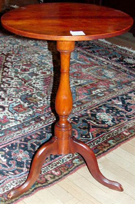 Lot 270 - Federal Cherry Tripod Stand The circular top...