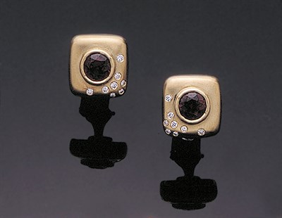 Lot 185 - Pair of Angela Cummings 18 kt. Yellow Gold, Rhodolite and Diamond Cushion Earrings