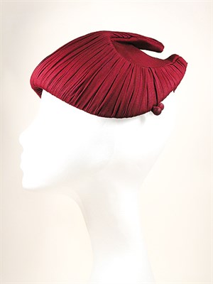 Lot 818 - Schiaparelli Couture Maroon Jersey Cocktail Hat