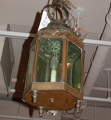 Lot 382 - Copper Hall Lantern