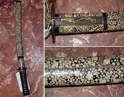 Lot 542 - Japanese Wood Small Sword