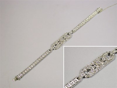 Lot 366 - Diamond Bracelet